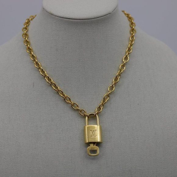 Louis Vuitton Gold Padlock & Key with Second-hand Necklace - Picture 5 of 6